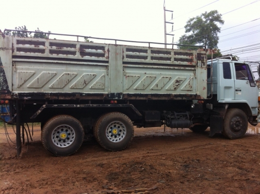 10ล้อดั้มFVZ32MZPRรถ2เพลาห้าง คันนี้สวยๆเดิมๆไม่เคยบรรทุกดิน พื้นดั้มเรียบสวย เครื่องสวยเอี่ยม คัสซีสวยเอื่ยม...เล่มติดมือ.