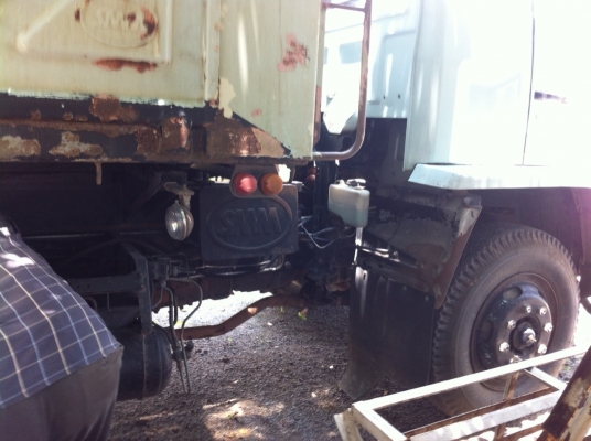 10ล้อดั้มFVZ32MZPRรถ2เพลาห้าง คันนี้สวยๆเดิมๆไม่เคยบรรทุกดิน พื้นดั้มเรียบสวย เครื่องสวยเอี่ยม คัสซีสวยเอื่ยม...เล่มติดมือ.