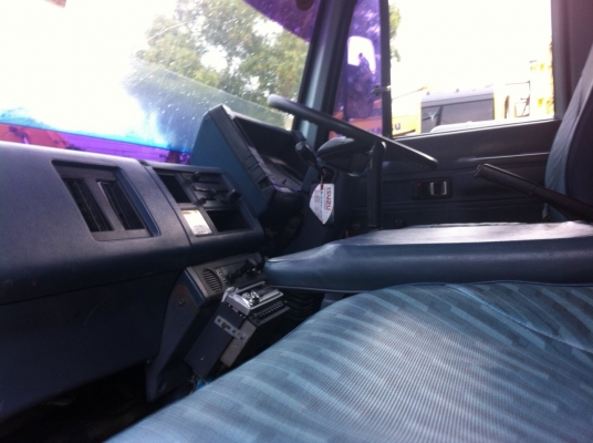 10ล้อดั้มFVZ32MZPRรถ2เพลาห้าง คันนี้สวยๆเดิมๆไม่เคยบรรทุกดิน พื้นดั้มเรียบสวย เครื่องสวยเอี่ยม คัสซีสวยเอื่ยม...เล่มติดมือ.