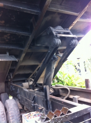 10ล้อดั้มFVZ32MZPRรถ2เพลาห้าง คันนี้สวยๆเดิมๆไม่เคยบรรทุกดิน พื้นดั้มเรียบสวย เครื่องสวยเอี่ยม คัสซีสวยเอื่ยม...เล่มติดมือ.