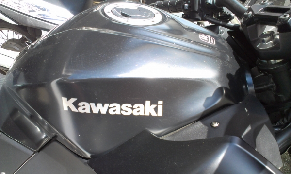 ขายดาวน์ Kawazaki Z250 ขายดาวน์ Kawazaki Z250