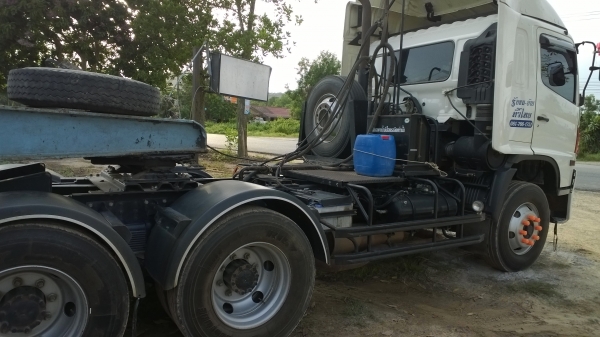 ขายดาวน์..10หัวลาก344แรง..ปี*55 ไมล์100000กม.FM1AKLA-12822 รถสวย...ใช้มือเดียว ขายดาวน์..10หัวลาก344แรง..ปี*55 ไมล์100000กม.FM1AKLA-12822 รถสวย...ใช้มือเดียว