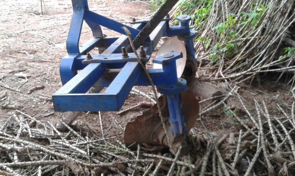 ขายชั่งร่องรถไถฟอร์ดครับ