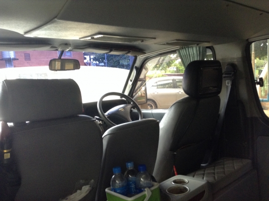 ขายรถตู้