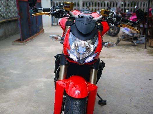 ขาย Ducati Street fighter 848 ปี 2012 ทะเบียนแท้ รถศูนย์ทองหล่อ สภาพหล่อๆ ของแต่งแพงๆ