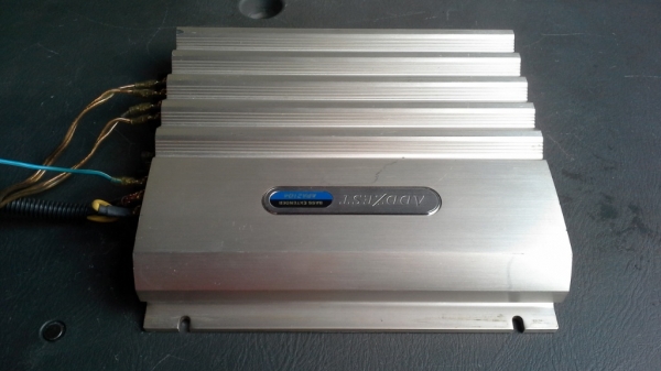 แอมป์ Addzest 2ch Bass Extender ขับ Subwoofer แอมป์ Addzest 2ch Bass Extender ขับ Subwoofer