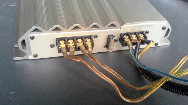 แอมป์ Addzest 2ch Bass Extender ขับ Subwoofer แอมป์ Addzest 2ch Bass Extender ขับ Subwoofer