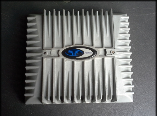 แอมป์ Rockford Fosgate 2ch ขับซัพ มือสองยุ่น