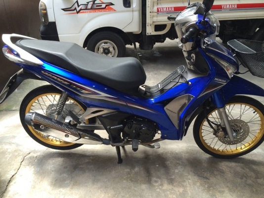 ขาย HONDA WAVE 125 i ปี 56 ปลายปี สตาร์ทมือ สภาพดี,เครื่องดี,ล้อทอง, เล่มพร้อมโอน