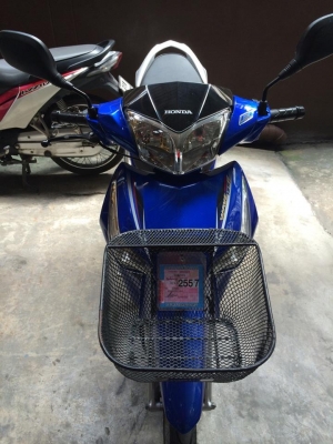 ขาย HONDA WAVE 125 i ปี 56 ปลายปี สตาร์ทมือ สภาพดี,เครื่องดี,ล้อทอง, เล่มพร้อมโอน