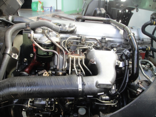 HINO FC4J เครื่องยนต์ 175 แรงม้า กะบะเหล็กยาว 6.50 เมตร มีข้างเสริม ยางใหม่ รถสวย สภาพพร้อมใช้งาน