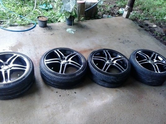 ขายแม๊ก 17 4รู100 ใส่รถเก๋ง