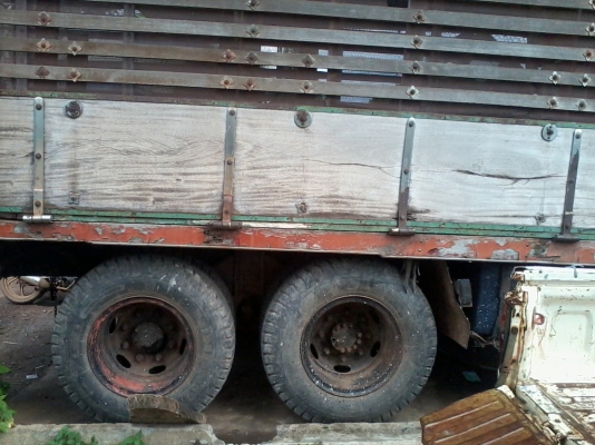 ขายสิบล้อหน้ายาว