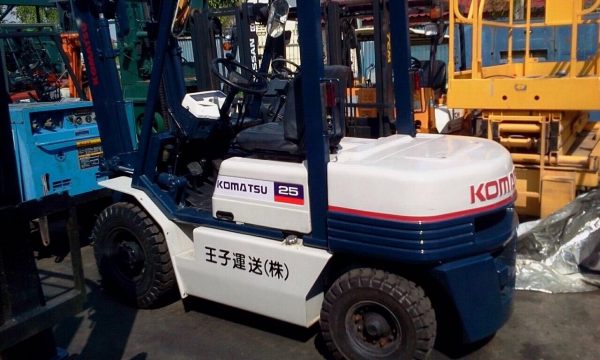 @@ FORKLIFT KOMATSU 2.5TON @@
