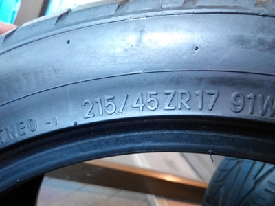 ยาง Nitto 215/45/17 ปี 11 ยาง Nitto 215/45/17 ปี 11