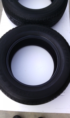 ขายยางbridgestone dueler 245/65r17ปี11สภาพดีครับถอดจากปาเจโร่4เส้นครับ