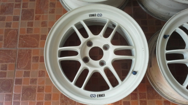ล้อแท้ Enkei RPF1, 15" ล้อเบา Made in Japan. ล้อแท้ Enkei RPF1, 15" ล้อเบา Made in Japan.