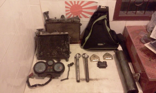 ขายเหมา อะไหล่ kawasaki 150cc. ไม่แยกนะครับ