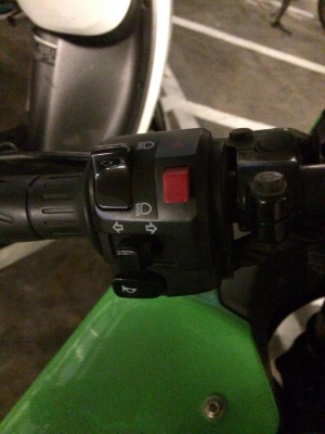 ขาย Ninja ปี 2012 ราคา 8xxxx ครับผม 085-976-6789  0800428391