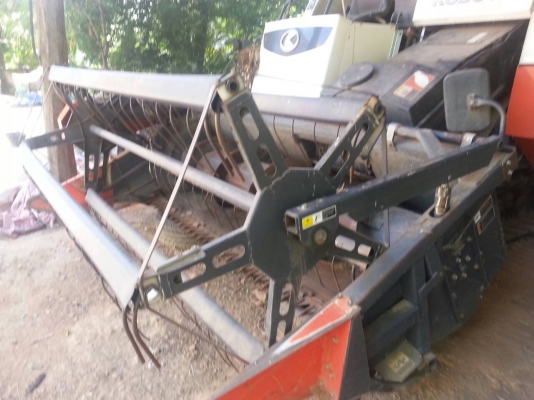 ขายรถเกี่ยวข้าวKUBOTA DC95 เครื่องดี ช่วงล่างดี ทำงานน้อย ใบแท็กซื้อใหม่ยังไม่ได้ใช้1ข้าง ทำงานคล่อง  เกี่ยวเร็ว พร้อมใช้งาน เอกสารพร้อมโอน สนใจโทร090-8588220คุณนะ ID:narong498 หรือwww.truck.in.th/498