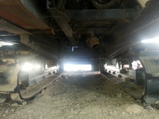 ขายรถเกี่ยวข้าวKUBOTA DC95 เครื่องดี ช่วงล่างดี ทำงานน้อย ใบแท็กซื้อใหม่ยังไม่ได้ใช้1ข้าง ทำงานคล่อง  เกี่ยวเร็ว พร้อมใช้งาน เอกสารพร้อมโอน สนใจโทร090-8588220คุณนะ ID:narong498 หรือwww.truck.in.th/498