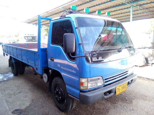 6 ล้อกลาง  ISUZU  *Euro.2*  NQR 140 แรงม้า+Turbo+Inter  *ยาว 5.50 ม.* รถสวยจริง * รถห้างแท้ * มีเล่มพร้อม*  ( ต่อคอกใหม่ให้ )