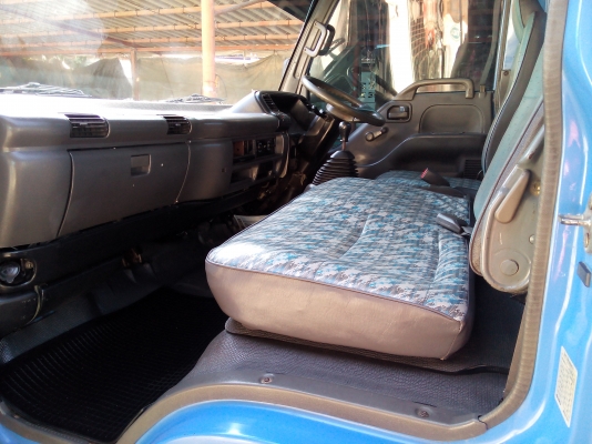 6 ล้อกลาง  ISUZU  *Euro.2*  NQR 140 แรงม้า+Turbo+Inter  *ยาว 5.50 ม.* รถสวยจริง * รถห้างแท้ * มีเล่มพร้อม*  ( ต่อคอกใหม่ให้ )