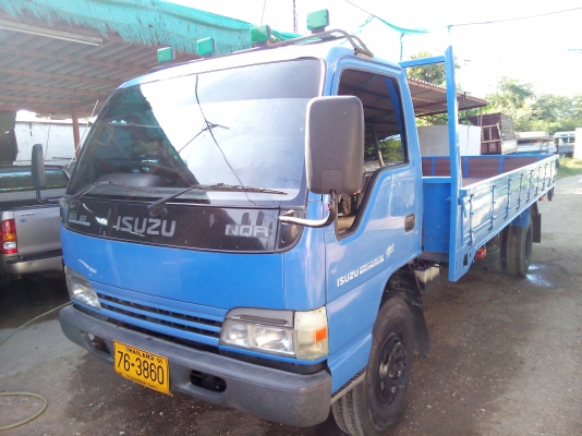 6 ล้อกลาง  ISUZU  *Euro.2*  NQR 140 แรงม้า+Turbo+Inter  *ยาว 5.50 ม.* รถสวยจริง * รถห้างแท้ * มีเล่มพร้อม*  ( ต่อคอกใหม่ให้ )