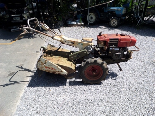 รถตีดินแบบเดินตาม YANMA เครื่องยนต์ดีเซล