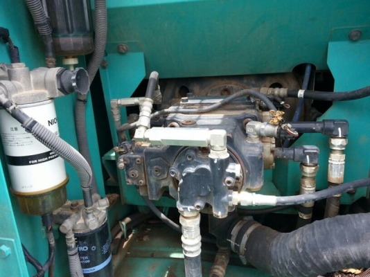 รถแบคโฮ KOBELCO SK - 140 ( รถทำงาน 6,xxx ชม. ) , ( มีขาย 3 คัน. ) สนใจติดต่อ 081 - 6079515 รถแบคโฮ KOBELCO SK - 140 ( รถทำงาน 6,xxx ชม. ) , ( มีขาย 3 คัน. ) สนใจติดต่อ 081 - 6079515