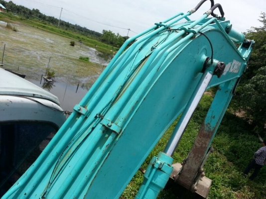 รถแบคโฮ KOBELCO SK200 / YN - 10 ( รถทำงาน 13,xxx ชม. ) , ( มีขาย 3 คัน. ) สนใจติดต่อ 081 - 6079515 รถแบคโฮ KOBELCO SK200 / YN - 10 ( รถทำงาน 13,xxx ชม. ) , ( มีขาย 3 คัน. ) สนใจติดต่อ 081 - 6079515