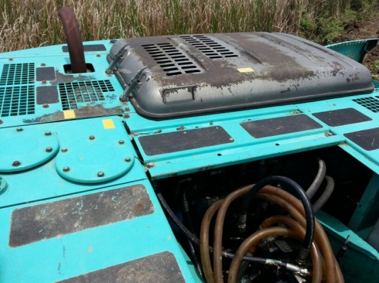 รถแบคโฮ KOBELCO SK200 / YN - 10 ( รถทำงาน 13,xxx ชม. ) , ( มีขาย 3 คัน. ) สนใจติดต่อ 081 - 6079515 รถแบคโฮ KOBELCO SK200 / YN - 10 ( รถทำงาน 13,xxx ชม. ) , ( มีขาย 3 คัน. ) สนใจติดต่อ 081 - 6079515