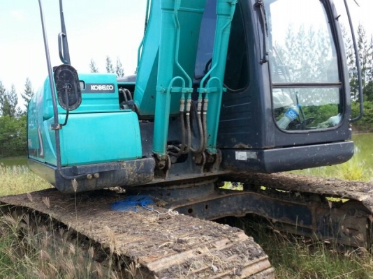 รถแบคโฮ KOBELCO SK200 / YN - 10 ( รถทำงาน 13,xxx ชม. ) , ( มีขาย 3 คัน. ) สนใจติดต่อ 081 - 6079515 รถแบคโฮ KOBELCO SK200 / YN - 10 ( รถทำงาน 13,xxx ชม. ) , ( มีขาย 3 คัน. ) สนใจติดต่อ 081 - 6079515