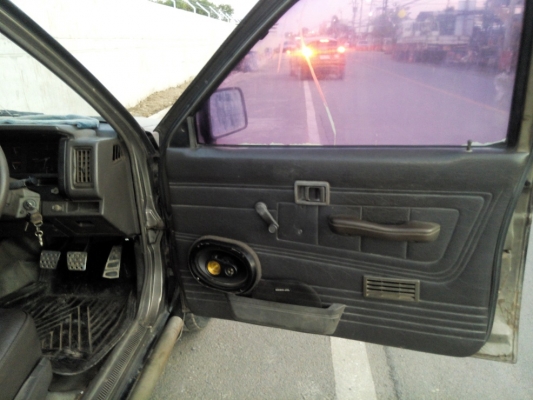 **ขายแล้ว ขอบคุณทุกสายครับ ** ขายกะบะเดิมๆ มือเดียว บางๆๆทั้งคัน เดิมจัด NISSAN BIGM ดีเซลSD25