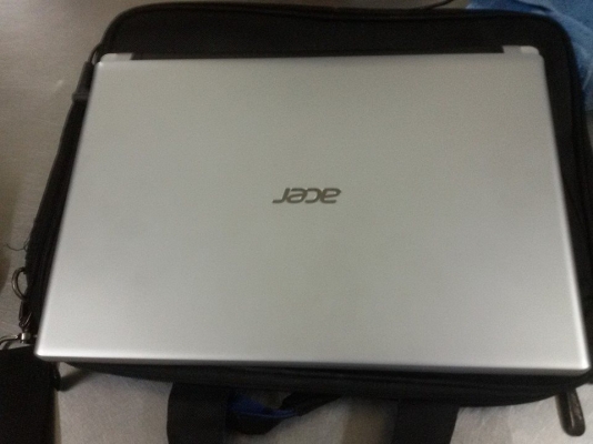 Acer Aspire V5 Core i5 จอทัชสกรีน สภาพ95เปอร์เซ็น