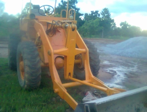 ขายด่วน KOMATSU JH30 รถตักล้อยาง ต่อแขนยาวแล้วพร้อมใช้งานได้เลยครับ ตักขึ้นรถบรรทุกสิบล้อรถพ่วงได้เลย เครื่องแรงดีใช้งานง่ายคล่องตัวสุดๆ เอกสารสัญญาซื้อขาย ราคาต่อรองได้ครับ