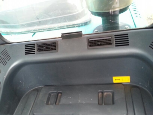 รถแบคโฮ KOBELCO SK - 140 ( รถทำงาน 1,9xx ชม. ) , ( มีขาย 3 คัน. ) สนใจติดต่อ 081 - 6079515 รถแบคโฮ KOBELCO SK - 140 ( รถทำงาน 1,9xx ชม. ) , ( มีขาย 3 คัน. ) สนใจติดต่อ 081 - 6079515