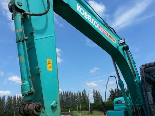 รถแบคโฮ KOBELCO SK - 140 ( รถทำงาน 1,9xx ชม. ) , ( มีขาย 3 คัน. ) สนใจติดต่อ 081 - 6079515 รถแบคโฮ KOBELCO SK - 140 ( รถทำงาน 1,9xx ชม. ) , ( มีขาย 3 คัน. ) สนใจติดต่อ 081 - 6079515