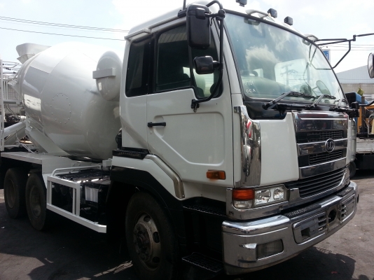 ขายรถปูน Nissan หัว Bigtham 10ล้อพร้อมทะเบียน โม่6คิว