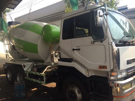 ขายรถปูน Nissan หัว Bigtham 10ล้อพร้อมทะเบียน โม่6คิว