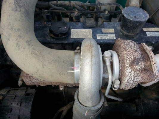 รถแบคโฮ KOBELCO SK - 140 ( รถทำงาน 5,4xx ชม. ) , ( มีขาย 3 คัน. ) สนใจติดต่อ 081 - 6079515 รถแบคโฮ KOBELCO SK - 140 ( รถทำงาน 5,4xx ชม. ) , ( มีขาย 3 คัน. ) สนใจติดต่อ 081 - 6079515