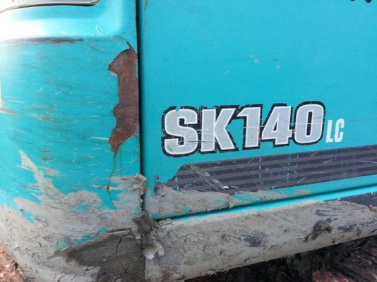 รถแบคโฮ KOBELCO SK - 140 ( รถทำงาน 5,4xx ชม. ) , ( มีขาย 3 คัน. ) สนใจติดต่อ 081 - 6079515 รถแบคโฮ KOBELCO SK - 140 ( รถทำงาน 5,4xx ชม. ) , ( มีขาย 3 คัน. ) สนใจติดต่อ 081 - 6079515