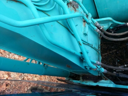 รถแบคโฮ KOBELCO SK - 140 ( รถทำงาน 5,4xx ชม. ) , ( มีขาย 3 คัน. ) สนใจติดต่อ 081 - 6079515 รถแบคโฮ KOBELCO SK - 140 ( รถทำงาน 5,4xx ชม. ) , ( มีขาย 3 คัน. ) สนใจติดต่อ 081 - 6079515