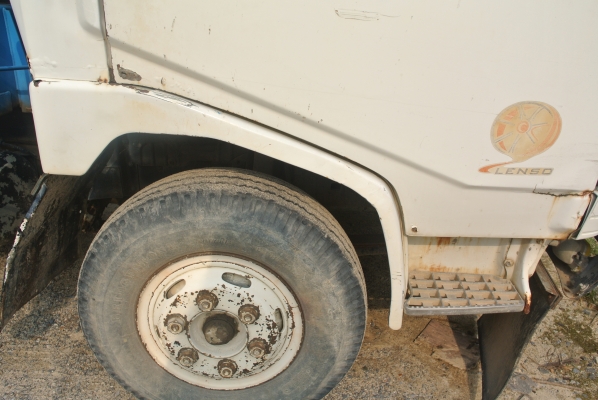 ็HINO FB112   ขายไป จ.สงขลา เรียบร้อยแล้วคะ