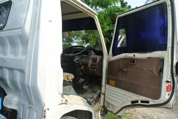 ็HINO FB112   ขายไป จ.สงขลา เรียบร้อยแล้วคะ