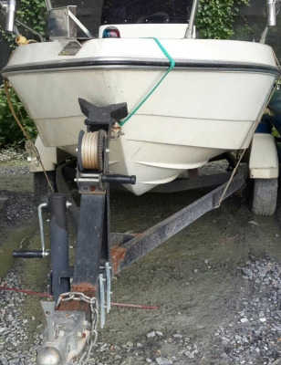 ขายด่วน เรือเร็ว 15.6 ฟุต ขายด่วน เรือเร็ว 15.6 ฟุต