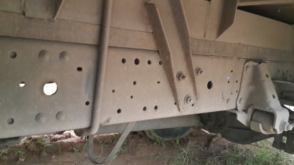 ขาย NPR 130 แรง ปี46 ตู้ 10 บาน ยาว 5 เมตร ขาย NPR 130 แรง ปี46 ตู้ 10 บาน ยาว 5 เมตร