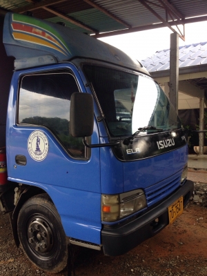 ขาย NPR 130 แรง ปี46 ตู้ 10 บาน ยาว 5 เมตร ขาย NPR 130 แรง ปี46 ตู้ 10 บาน ยาว 5 เมตร