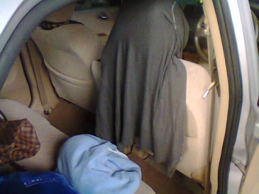 ขายHONDA CITY ปี04 ตัวท๊อป รถผู้หญิงใช้ครับ ขาย190,000บาท มีประกันชั้น1 แถมให้ไปด้วยครับ(เพิ่งทำได้เดือนเดียว)