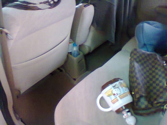 ขายHONDA CITY ปี04 ตัวท๊อป รถผู้หญิงใช้ครับ ขาย190,000บาท มีประกันชั้น1 แถมให้ไปด้วยครับ(เพิ่งทำได้เดือนเดียว)